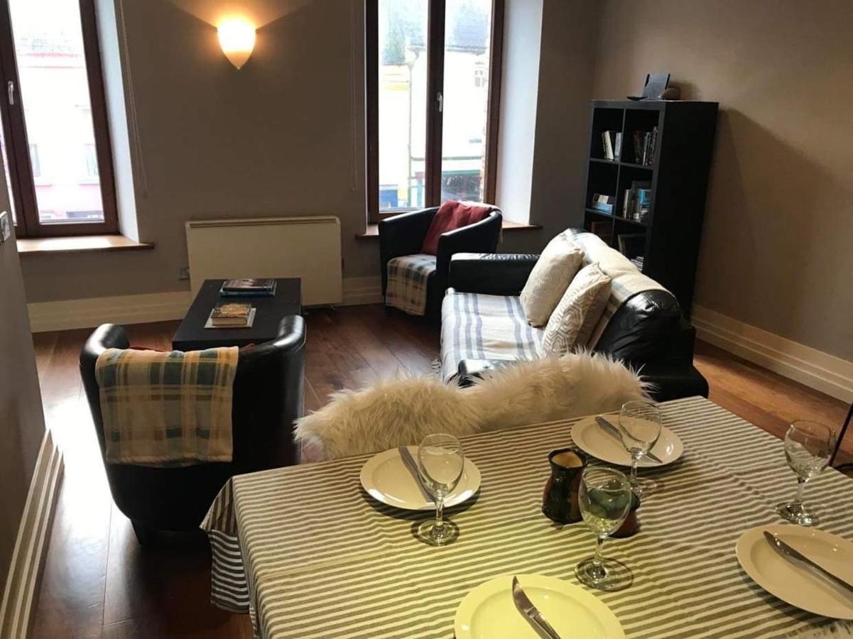 Centre Of Dingle Town - Luxury Holiday Apartment 외부 사진