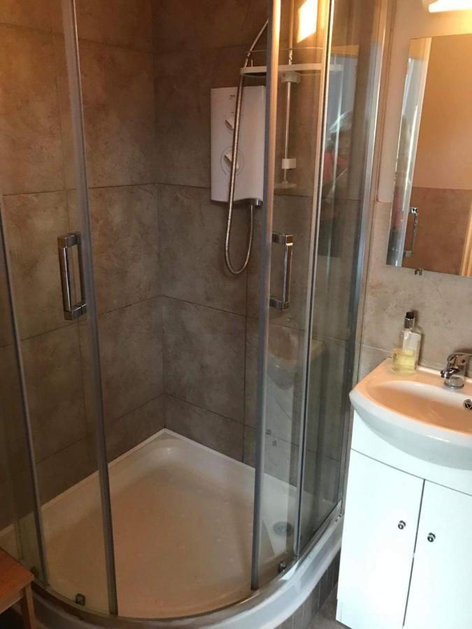 Centre Of Dingle Town - Luxury Holiday Apartment 외부 사진