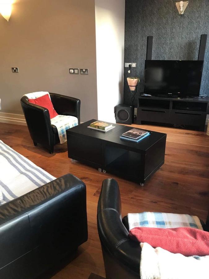 Centre Of Dingle Town - Luxury Holiday Apartment 외부 사진